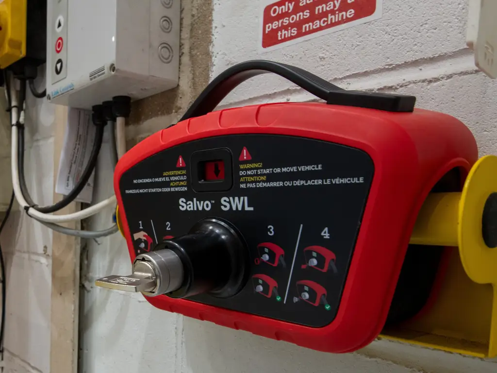 Salvo SWL steering wheel lock mounted on a loading bay wall