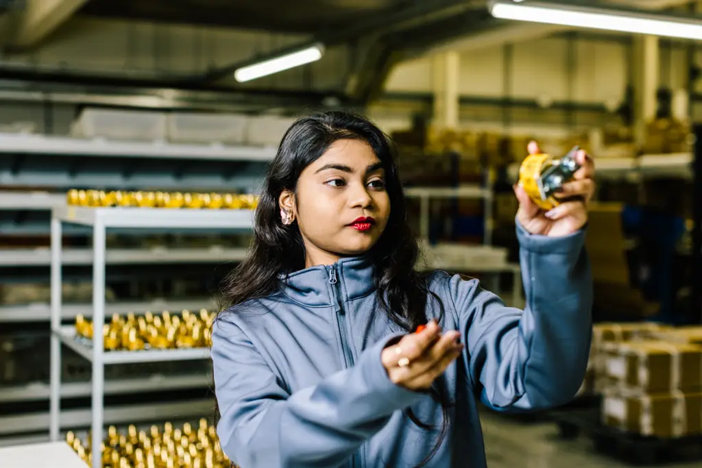 Photo de Sriya, ingénieure technico-commercial chez Sentric
