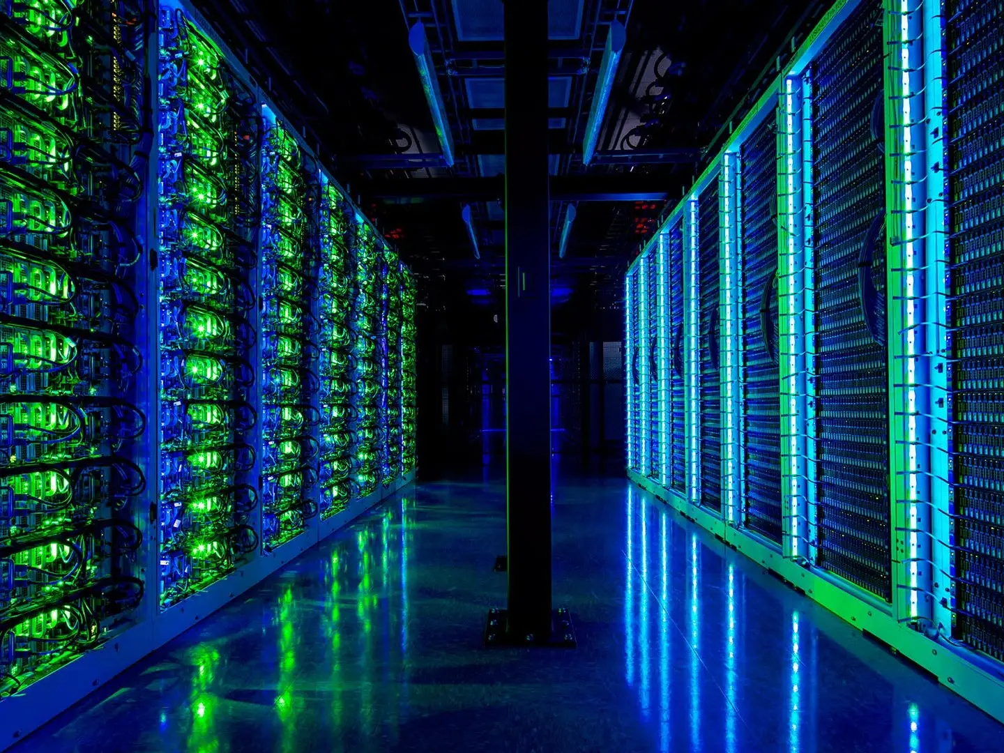 Illuminated data centre with multiple cables and compartments